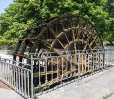 Water wheel, Provece photo