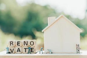 Miniatura de bloque de madera con palabra renovar foto