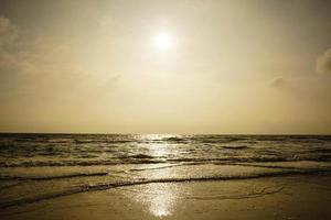 en la playa de blavand ho dinamarca foto