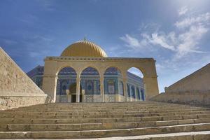 La cúpula del monte del templo de la roca de Jerusalén, Israel foto