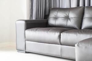 Decoración de interiores de sofá moderno en la sala de estar foto