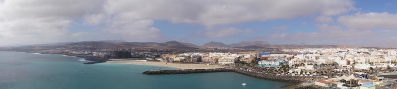 puerto del rosario desde la perspectiva de la terminal de cruceros foto