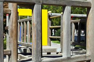 parque infantil al aire libre para divertirse foto