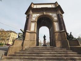 Arco del Valentino arch in Turin photo