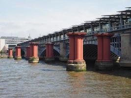 Puente de Blackfriars en Londres