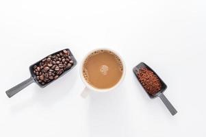 coffee mug, ground coffee, coffee mug, white background scene photo