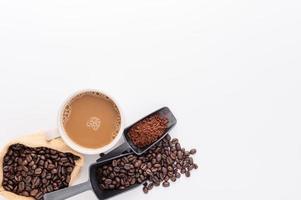 coffee mug, ground coffee, coffee mug, white background scene photo