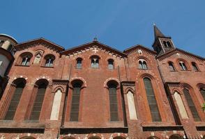 iglesia de sant eustorgio, milán foto