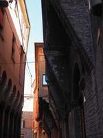 Vista del casco antiguo de la ciudad de Bolonia foto