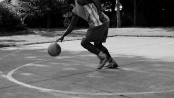 One on one street basketball