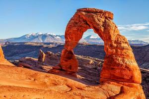 Arco delicado en el Parque Nacional Arches en Utah, EE. foto