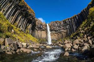 svartifoss en islandia foto