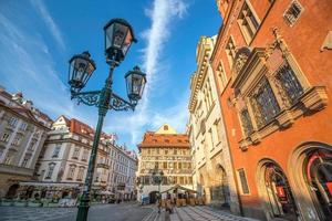 Edificios patrimoniales en el casco antiguo de Praga en la República Checa foto