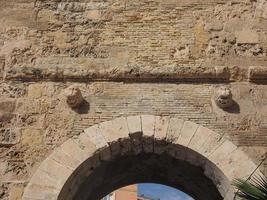 Porta dei Due Leoni gate in Cagliari photo