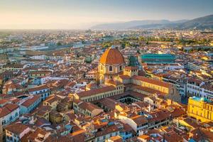 Vista del horizonte de Florencia desde la vista superior foto