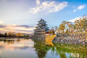 castillo de matsumoto en japón foto