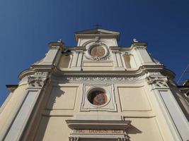 iglesia de san giovanni battista en alba foto