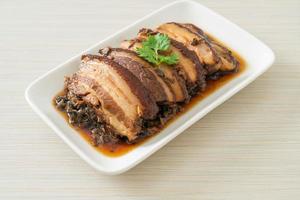 Steam Belly Pork With Mustard Cubbage Recipes or Mei Cai Kou Rou photo