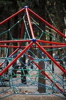 parque infantil al aire libre para divertirse foto