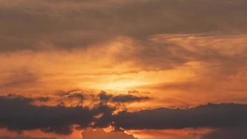 imágenes de alta definición de timelapse de amanecer y atardecer en hora dorada. video