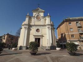 iglesia de san giovanni battista en alba foto