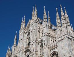 duomo di milano catedral de milán foto