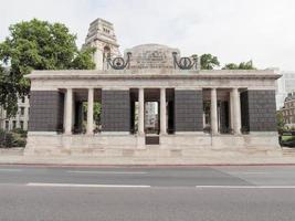 Tower Hill Memorial, London photo