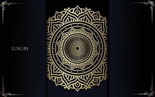 Luxury mandala background with golden arabesque Free Vector