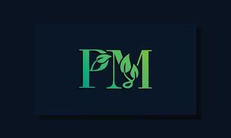 logotipo de pm inicial de estilo de hoja mínima vector