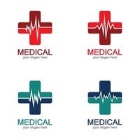 farmacia médica de color más cruz en un logotipo de forma suave vector
