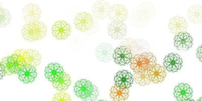 patrón de doodle de vector verde claro, amarillo con flores.