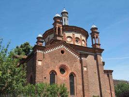 iglesia de sant eustorgio, milán foto