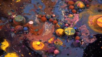 Colorful Acrylic and Food Paint Spheres Spread video