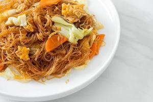 Stir fried vermicelli with cabbage, carrot and egg photo