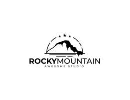 diseño de logotipo de montaña rocosa vector