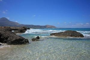 playa falassarna laguna azul isla de creta verano 2020 covid19 vacaciones foto