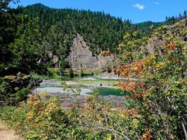 Cañón del río Klamath cerca de Happy Camp California foto