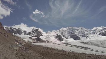 pizzo palu på de rhaetiska alperna i Schweiz video