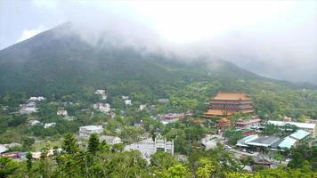 timelapse po lin-tempel in het dorp Nong Ping, Hongkong video