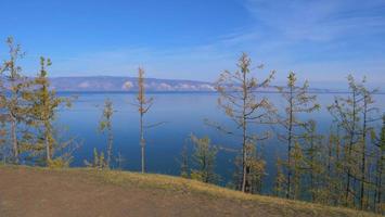 Lago Baikal isla Olkhon en un día soleado, Irkutsk Rusia foto