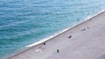 Playa de Konyaalti en Antalya Turquía desde vista aérea