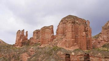 Área escénica de Binggou Danxia en la provincia de Sunan Zhangye Gansu, China. foto