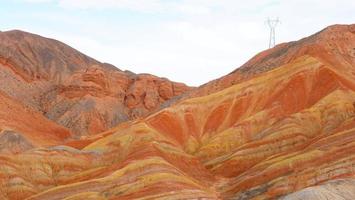 Forma de relieve de Zhangyei Danxia en Gansu China. foto