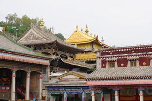 monasterio kumbum, templo ta'er xining qinghai china.