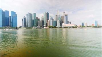 laps de temps des bâtiments à la lumière du jour de la ville de singapour video