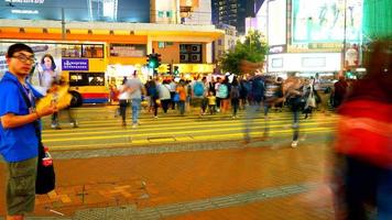 vacker byggnad och arkitektur runt Hong Kongs stadssilhuett video