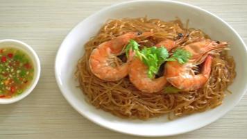 baked shrimps with glass noodles video