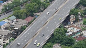 bela arquitetura de edifícios em torno da cidade de Banguecoque, na Tailândia video