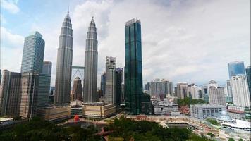 Petronas Twin Tower in der Stadt in Malaysia video