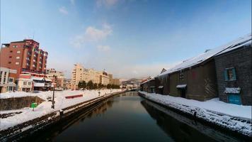 prachtig otaru-kanaal in hokkaido in het winterseizoen video